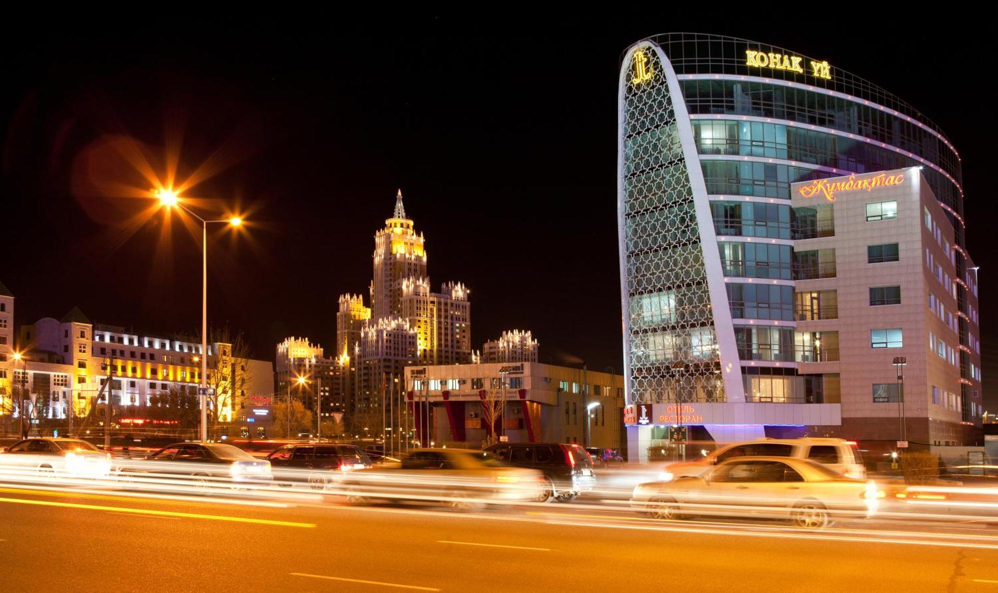 Jumbaktas Astana Hotel Esterno foto