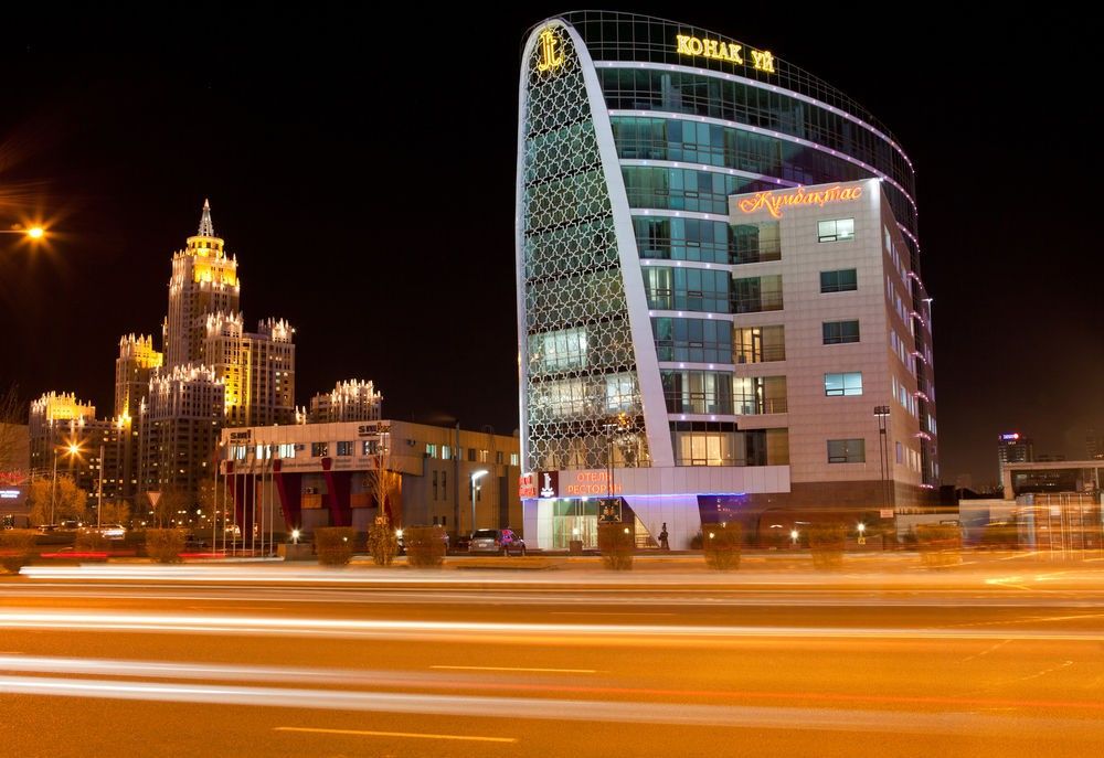 Jumbaktas Astana Hotel Esterno foto